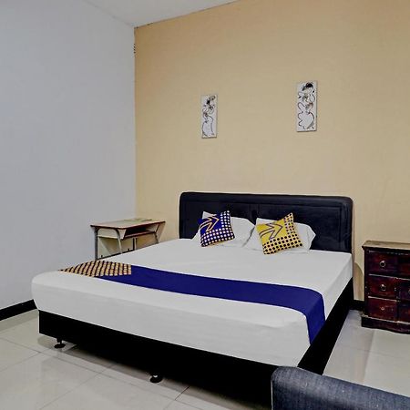 Spot On 90656 Wisma Harapan باندونج المظهر الخارجي الصورة